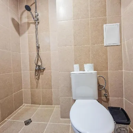 Cozy 2bd In By Flat Mаnager Appartamento