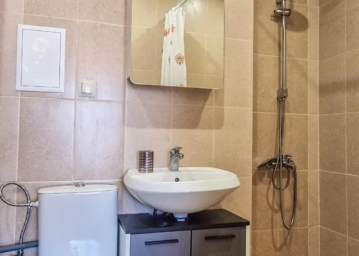 Apartman Cozy 2bd In By Flat Mаnager Banszko