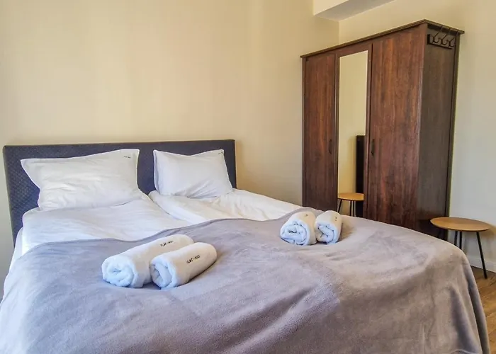 Apartman Cozy 2bd In By Flat Mаnager Banszko